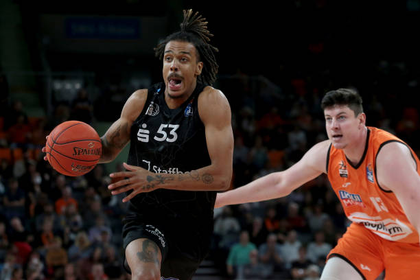 会在决赛中 会在决赛中