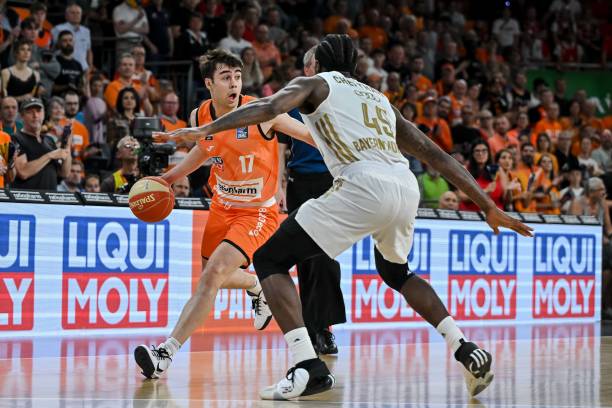 保证了球队 保证了球队