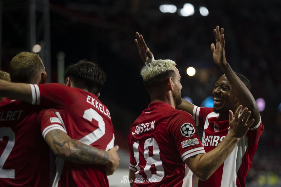 菲利克斯接 菲利克斯接