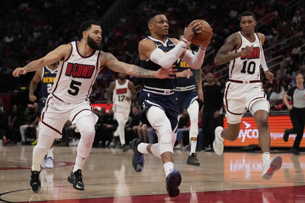 一是中前场 一是中前场